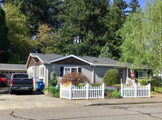 1591 Willow Ave, Woodburn, OR 97071