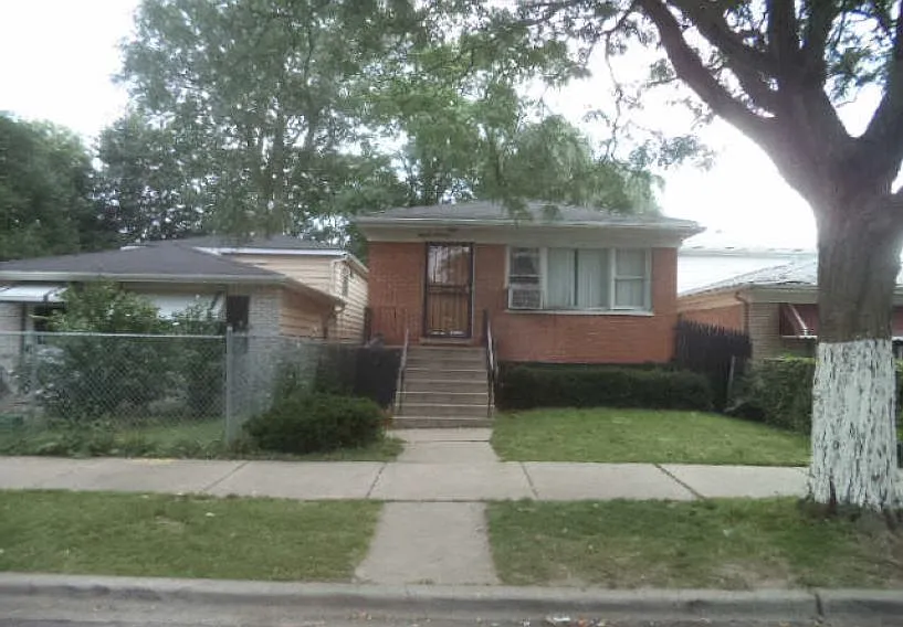 5155 S Emerald Ave photo 1