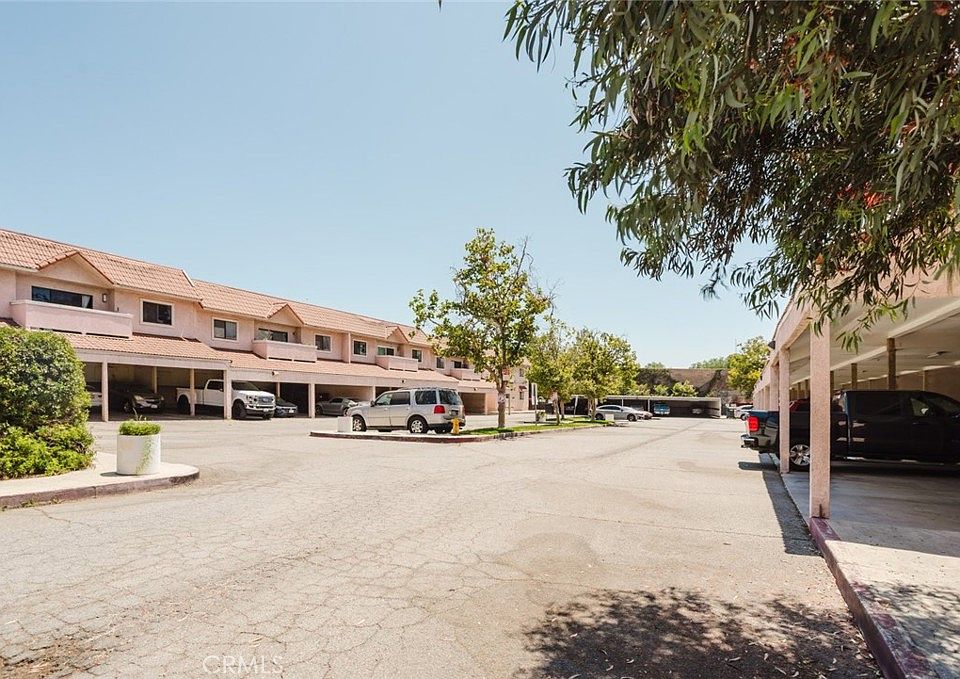 1st image of 10943 Laurel Canyon Blvd #14
