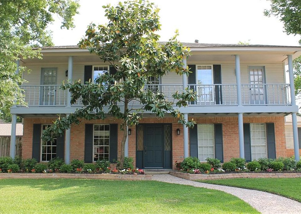 1st image of 4214 Crownwood Dr