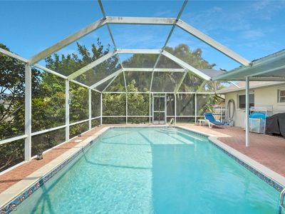 1207 SE 20th St, Cape Coral, FL, 33990