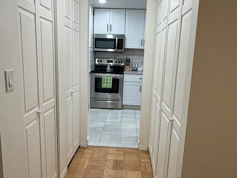 lots of closets