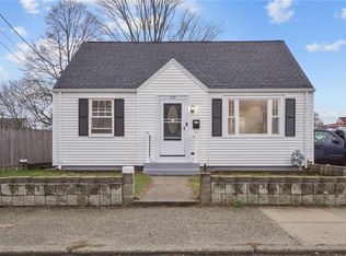 110 Dewey Ave, Pawtucket, RI 02861