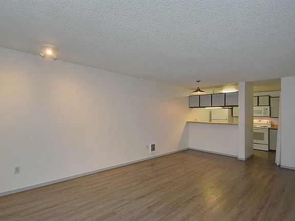 4th image of 6111 E 6th Ave Unit J3