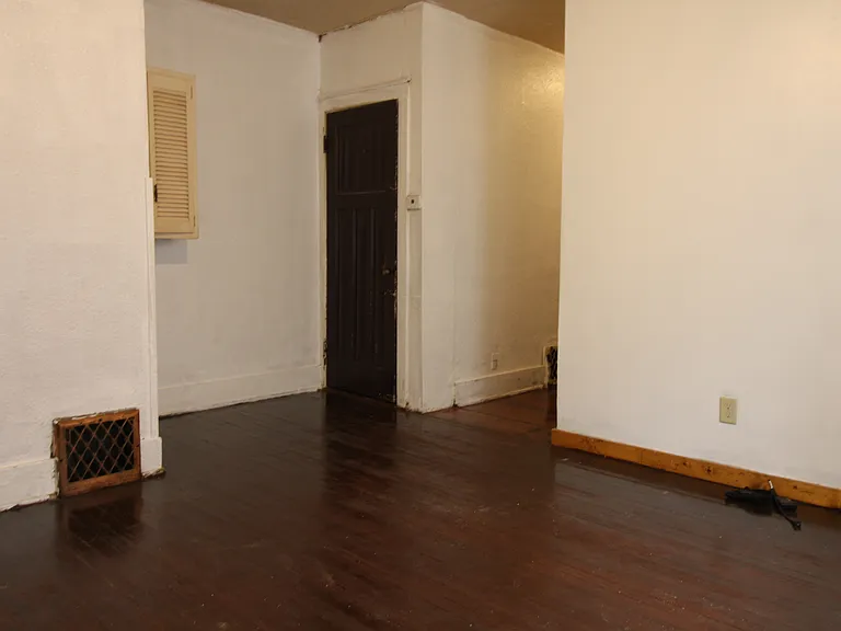 217 Campus Ave #2 — Photo 8