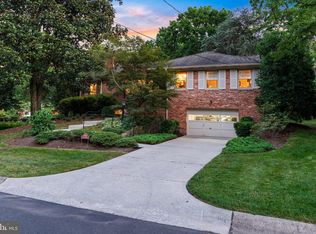 9520 Clement Rd, Silver Spring, MD 20910