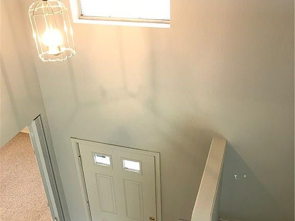 2nd image of 2804 Hillside Dr