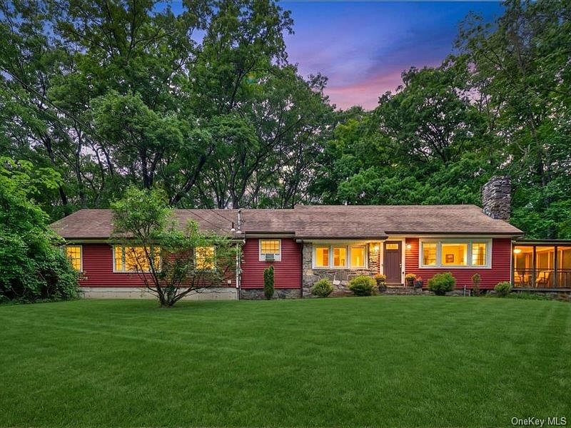 1st image of 33 Willow Trail Court