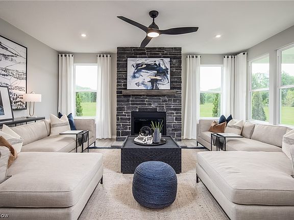 5th image of 23470 Saint Andrews Dr