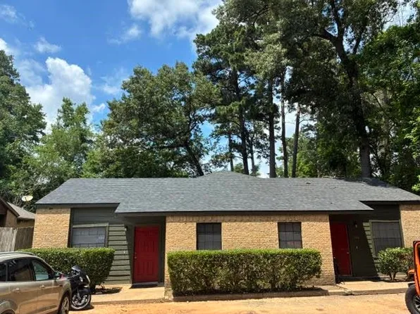 156-158 Jester Cir, Longview, TX 75604
