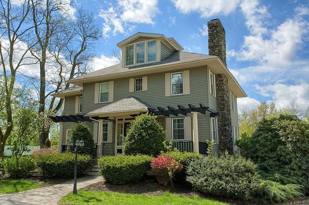255 Prospect St, Leominster, MA 01453 Zillow