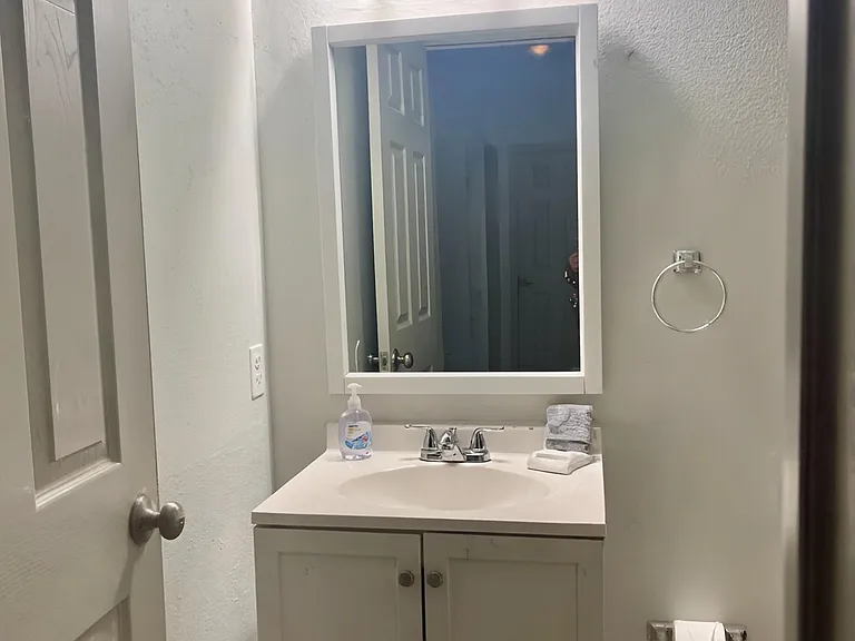 2206 Statler Dr — Photo 16