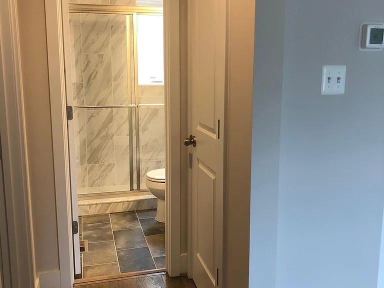 711 Park Ave #B — Photo 11