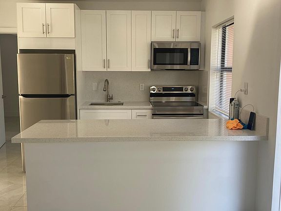 2nd image of 245 NE 1st Ter #1