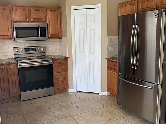5th image of 6425 NW 11th Ave