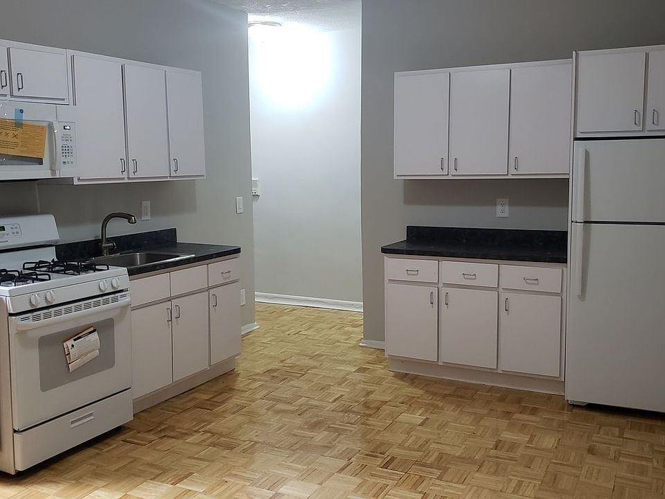 1st image of 613 E 16th St #1