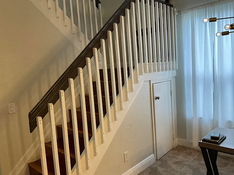 6566 Spring Meadow Dr — Photo 32