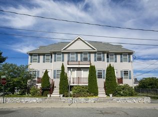 49 Floyd St APT 2, Waltham, MA 02453