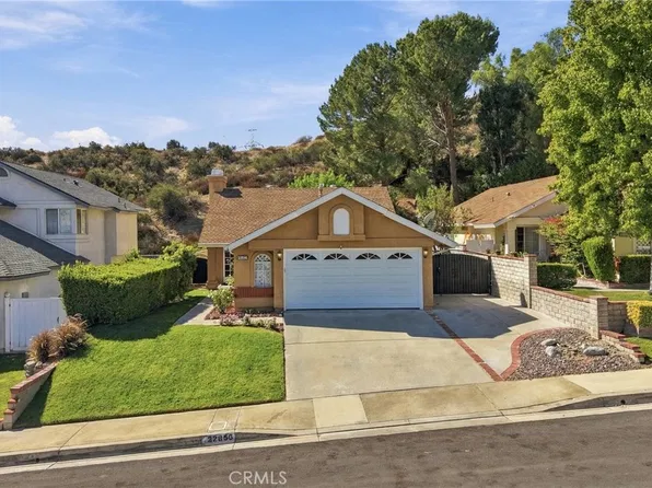 22856 Tamarack Ln, Santa Clarita, CA 91390
