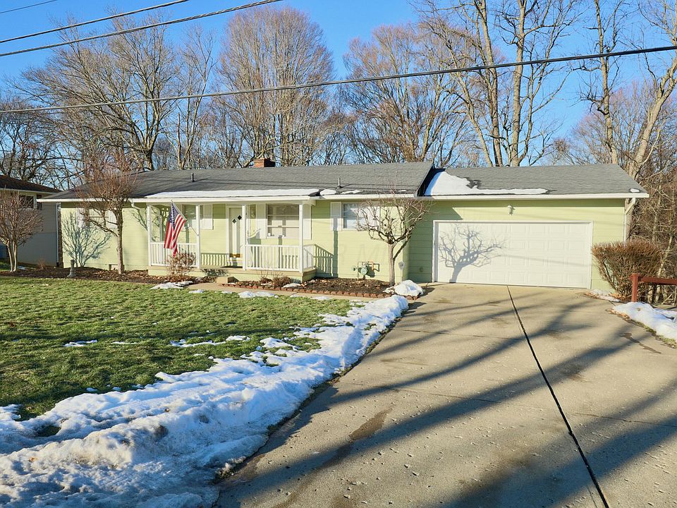 1st image of 469 Lynwood Ln