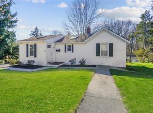 25 Spring St, Westerly, RI 02891