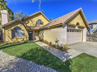 27615 Apache Ct, Castaic, CA 91384