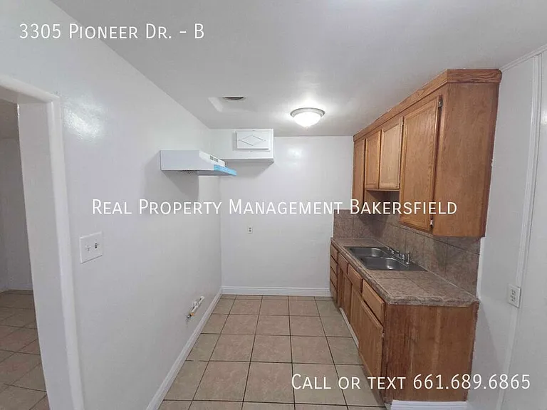 3305 Pioneer Dr #B — Photo 2