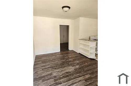 908 Mimosa St #1 Photo 1