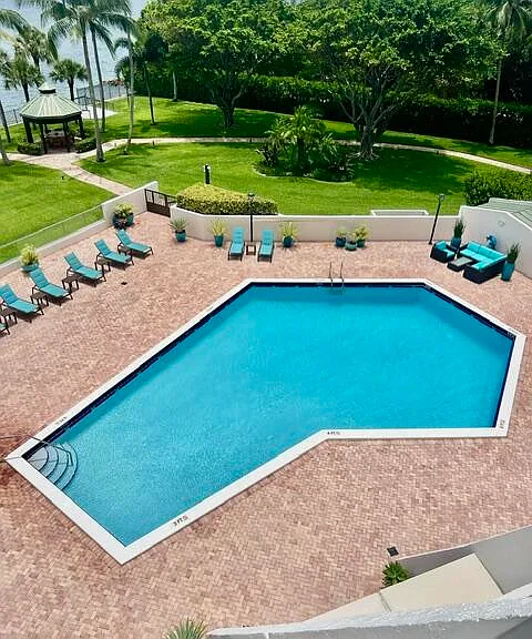 5200 N Flagler Dr #503 — Photo 18