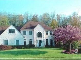 3 Knights Xing, Newark, DE 19713