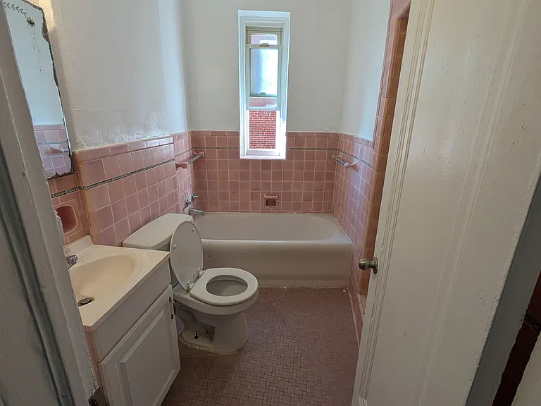 730 Whitmore Rd — Photo 33