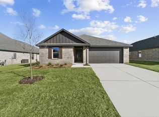 537 Meadow Run Dr, Van Alstyne, TX 75495