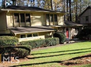 120 Ridge Point Close, Roswell, GA 30076
