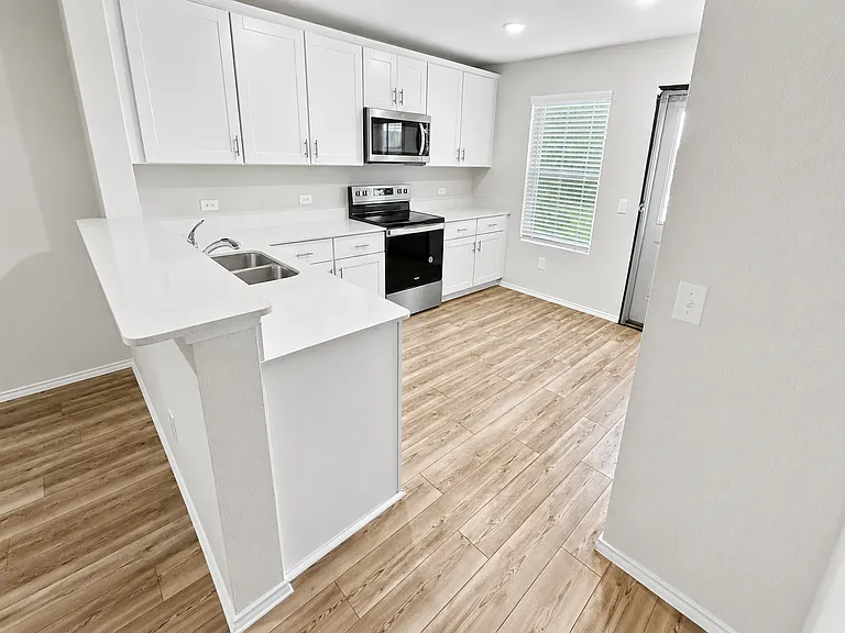 825 Ozark Path — Photo 5
