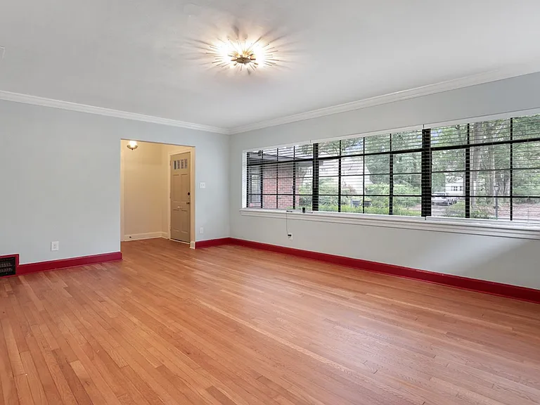 404 Gordonston Ave — Photo 15
