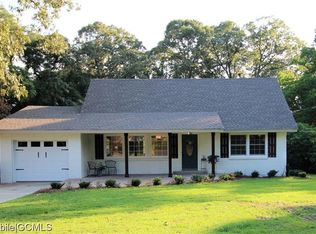 12981 Border Dr, Grand Bay, AL 36541