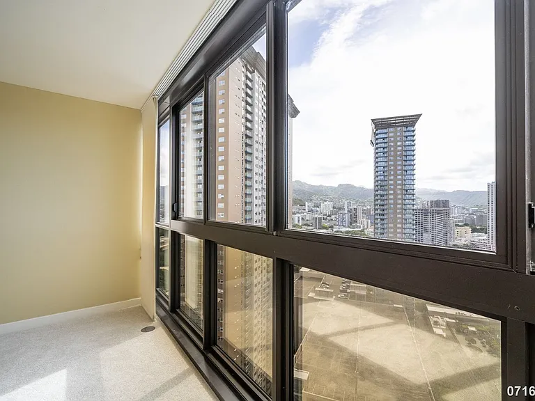 600 Queen St #2906 — Photo 5