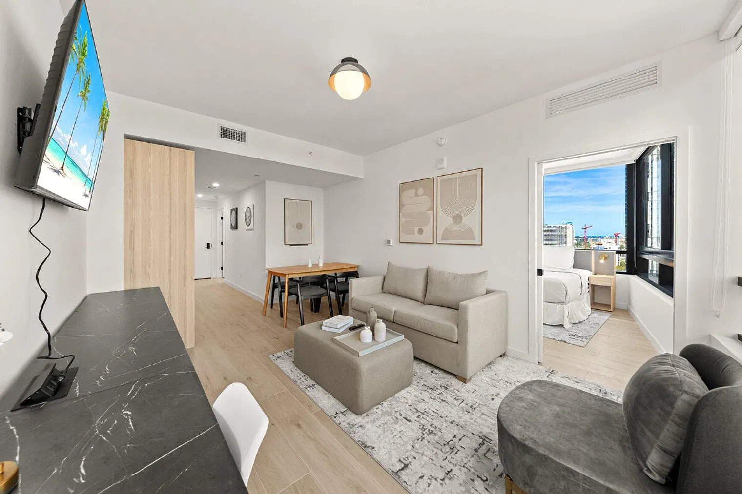 2 bed, 2.0 bath, 861 sqft, $7,364 — Photo 4