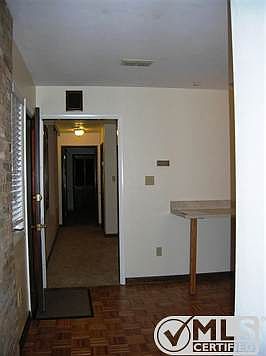 4th image of 731 Duparc Cir