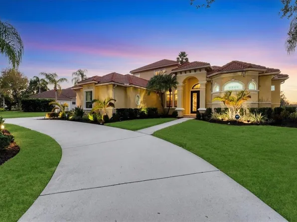 7106 Pine Valley St, Bradenton, FL 34202