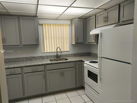 3rd image of 220 NW 87th Ave APT K106
