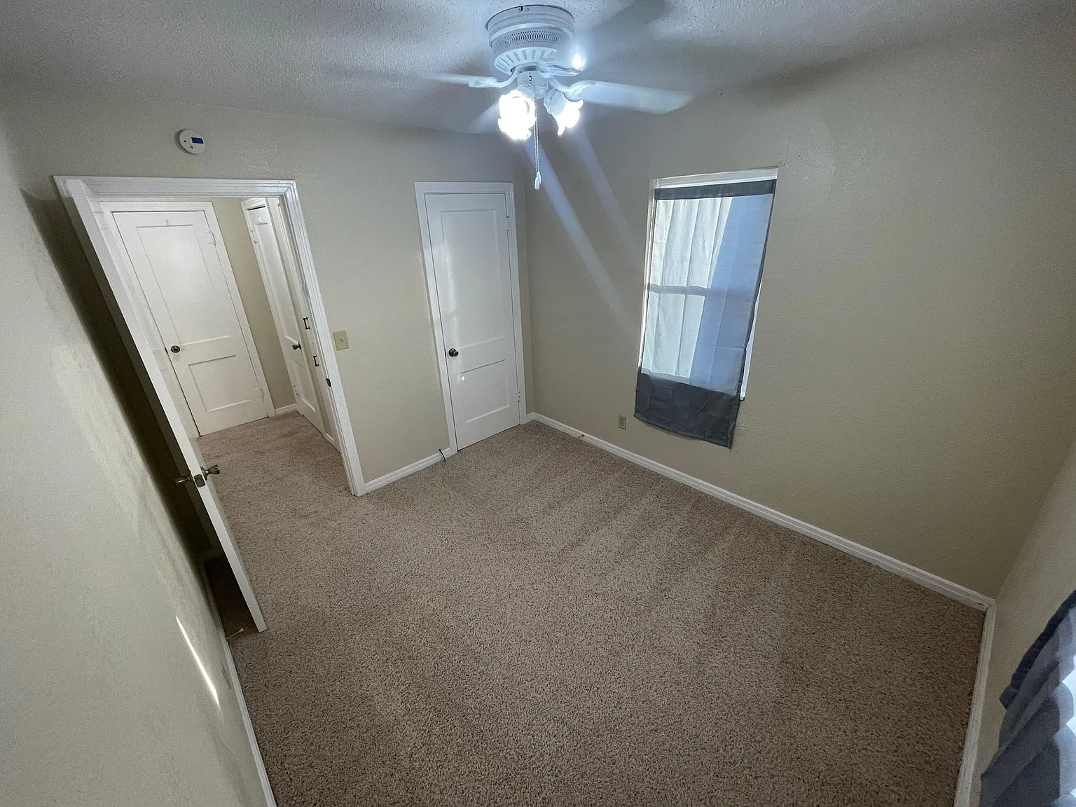 111 S Belleview St — Photo 4