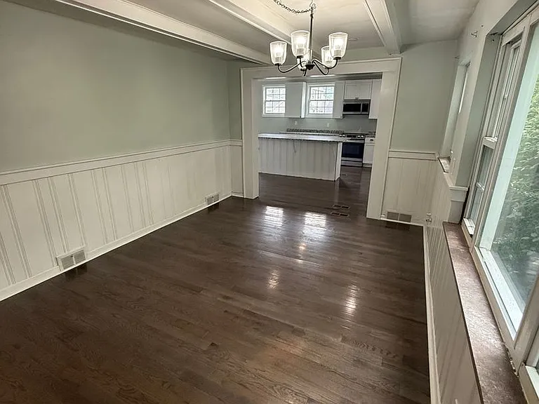 3821 Staunton Ave SE — Photo 11