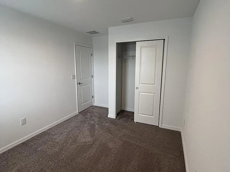 34142 Polacca Ln — Photo 19