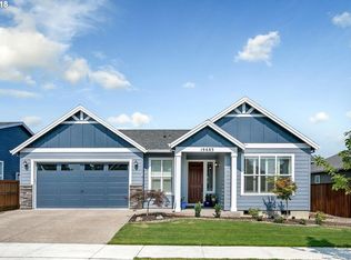 19683 Orchard Grove Dr, Oregon City, OR