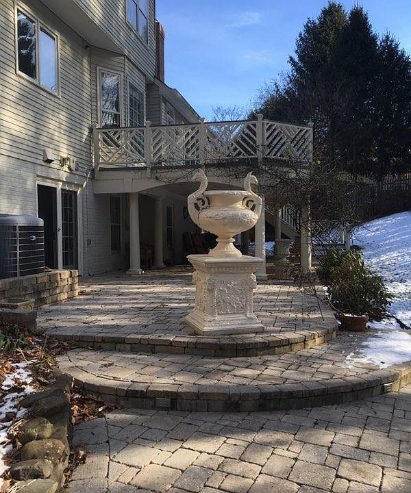 1st image of 8290 Armetale Ln