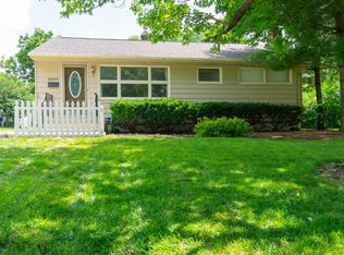 2371 Nottingham Rd, Columbus, OH 43221