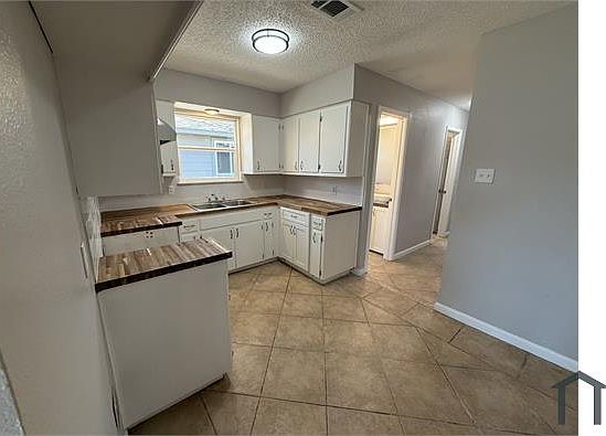 1st image of 1110 E Liberty Ave