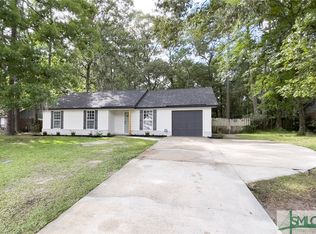 50 Beaver Run Dr, Savannah, GA 31419