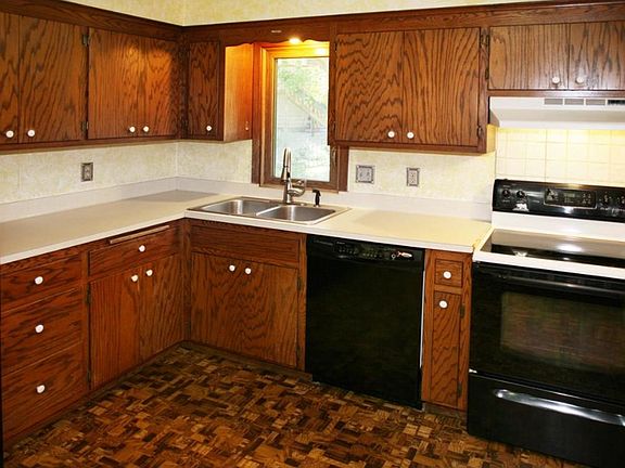 5th image of 2509 Highland View Ln